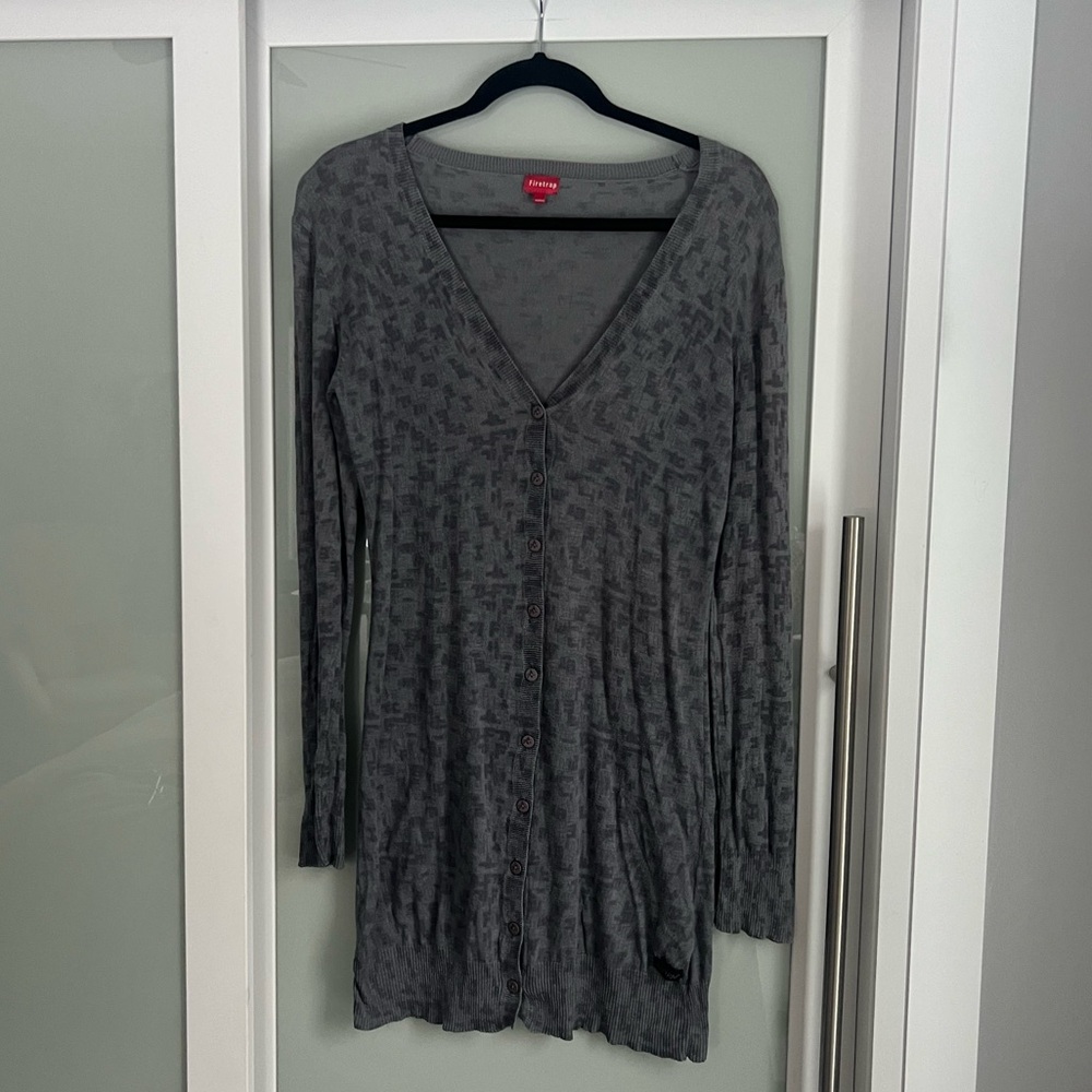 Firetrap Women’s Vintage Gray Abstract Design Long Cardigan